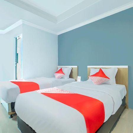 Oyo Living 2195 Al Jazeerah Residence Syariah Bandung Exterior foto