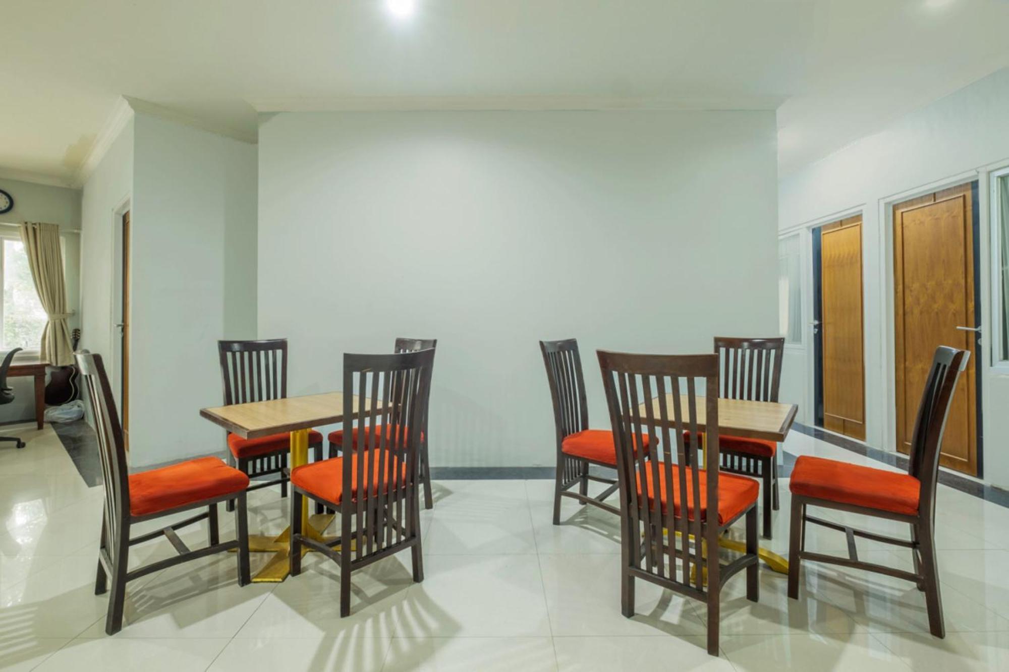 Oyo Living 2195 Al Jazeerah Residence Syariah Bandung Exterior foto
